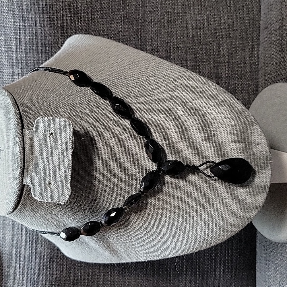 Black Teardrop Necklace